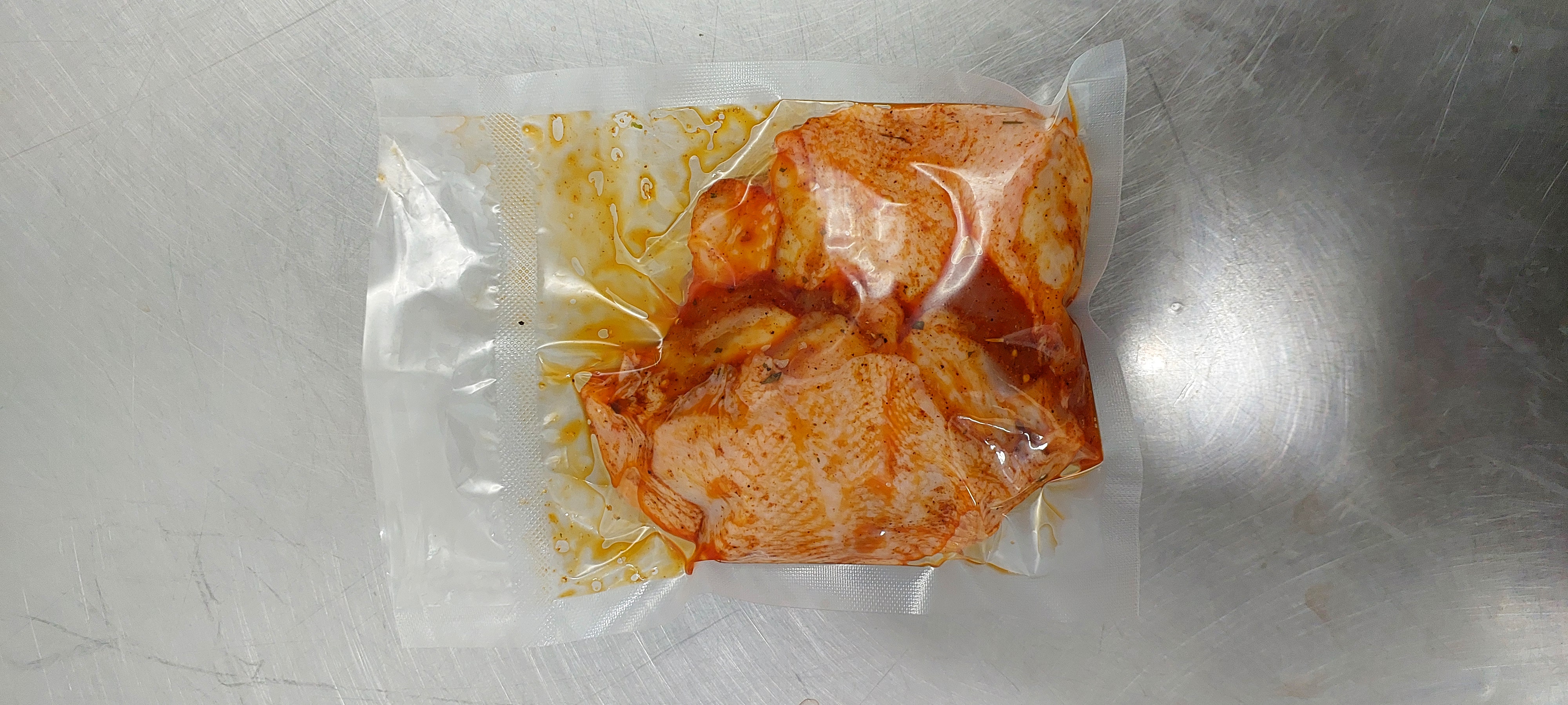 Piept dezosat de prepeliță marinat